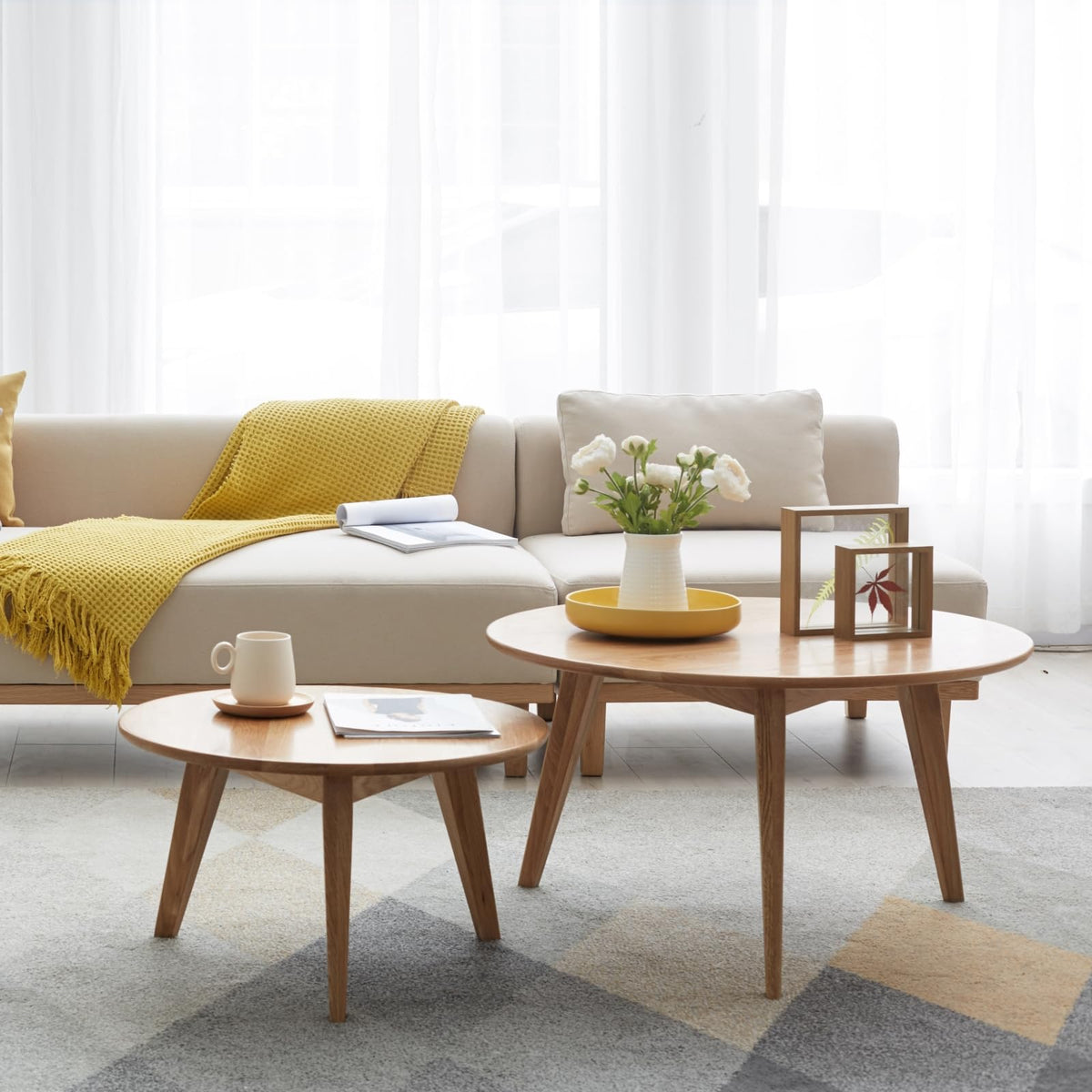 Vadisun Round End Table - Accent Side Table with 3 Legs, 100% Natural Solid Wood Side Table for Living Room, Eco-Friendly Painted Small End Table for Bedroom Office Small Spaces