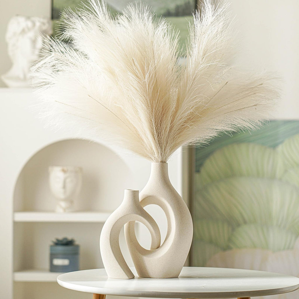 Lvases Cream White Hollow Ceramic Vase Set of 2 for Modern Book Shelf Decor, Nordic Boho Aesthetic Vase, Decorative Pampas Grass Vases for Home Dining Console Console Entry Table