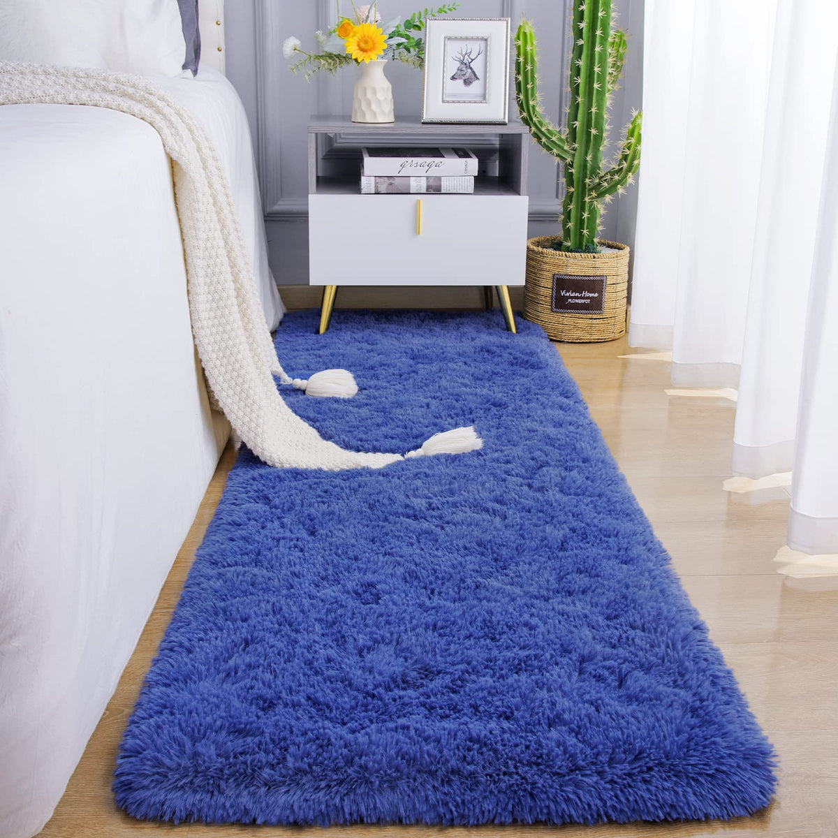 Chicrug Soft Runner Rug for Bedroom Living Room Plush Fluffy Rug 2x10
