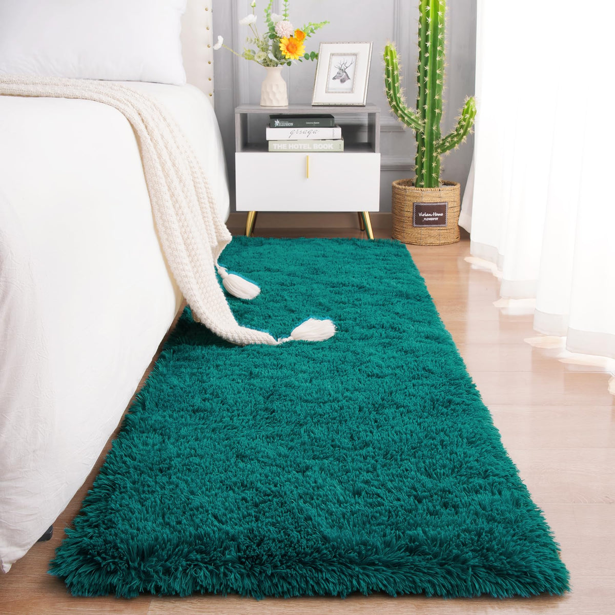 Chicrug Soft Runner Rug for Bedroom Living Room Plush Fluffy Rug 2x10