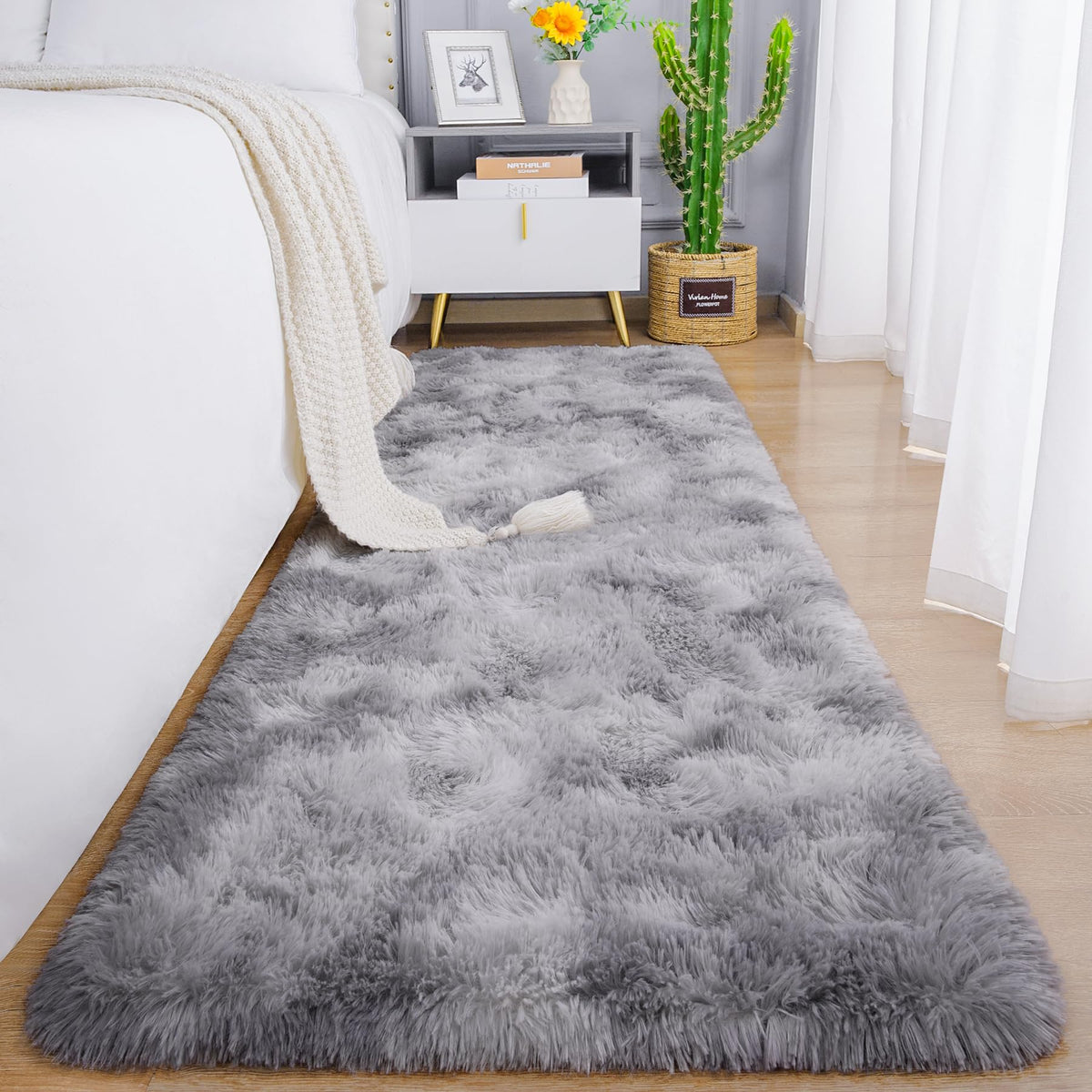 Chicrug Soft Runner Rug for Bedroom Living Room Plush Fluffy Rug 2x10