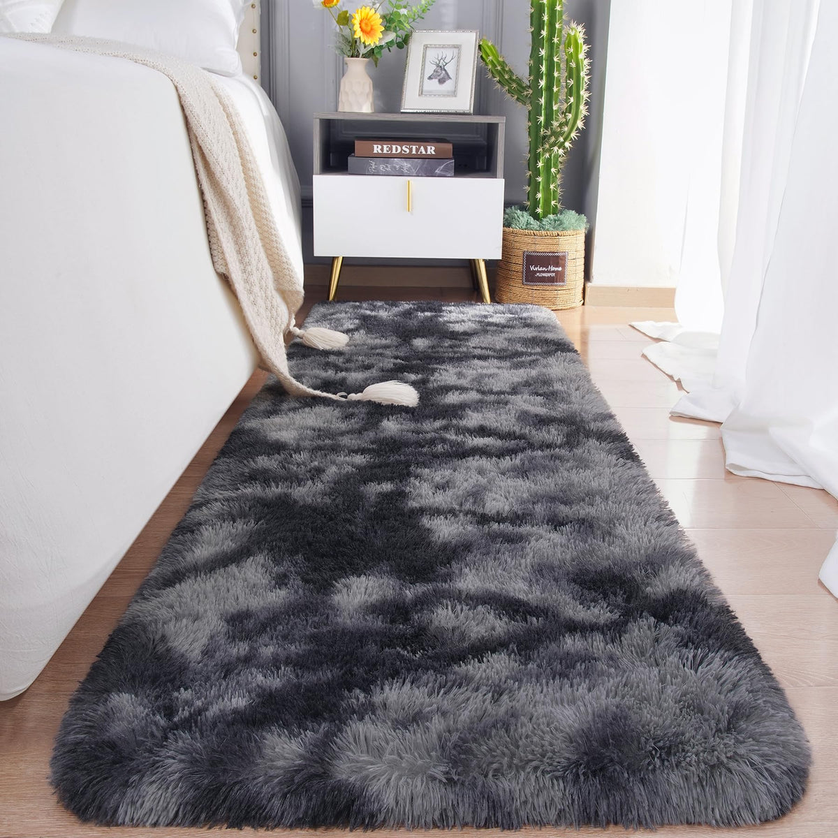 Chicrug Soft Runner Rug for Bedroom Living Room Plush Fluffy Rug 2x10