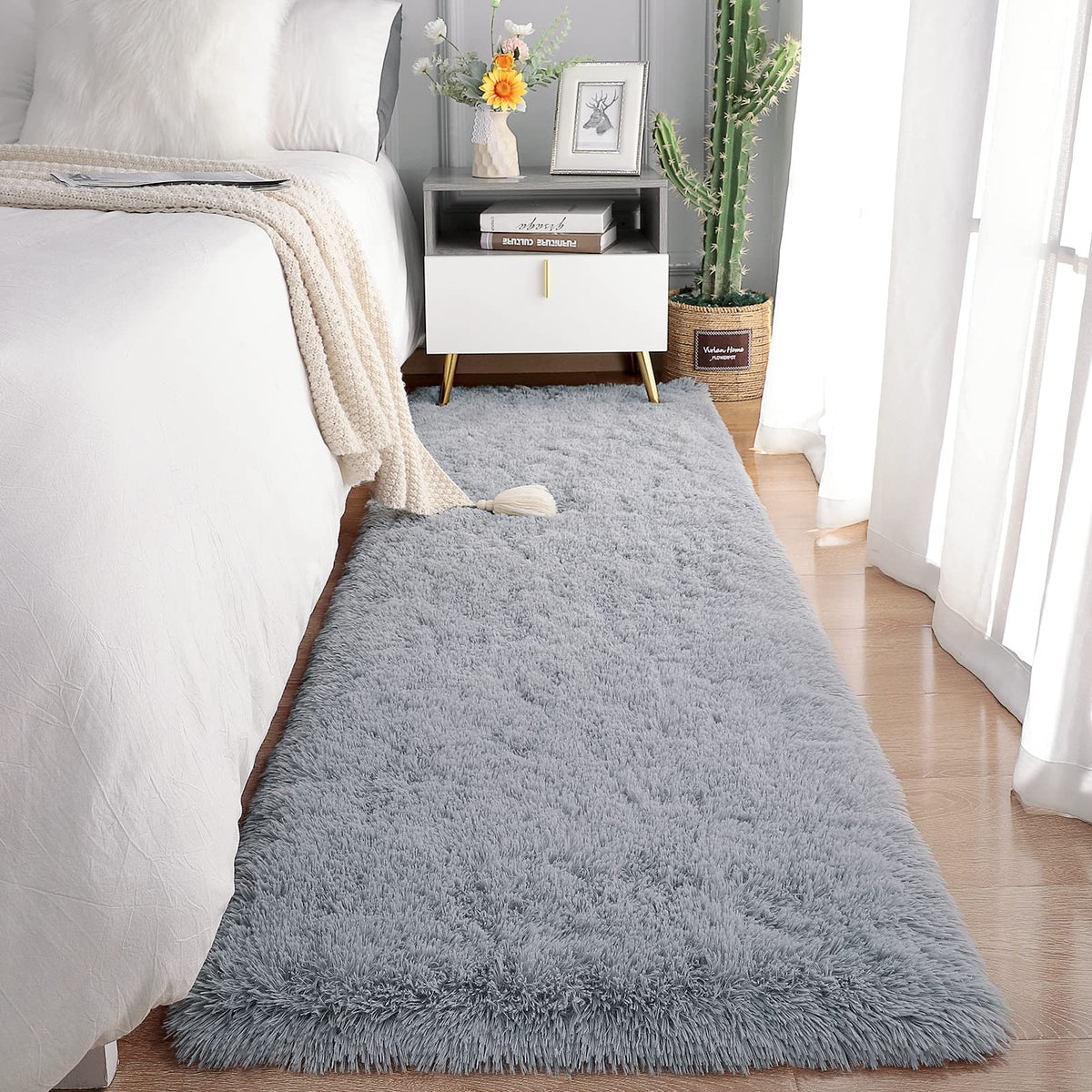 Chicrug Soft Runner Rug for Bedroom Living Room Plush Fluffy Rug 2x10