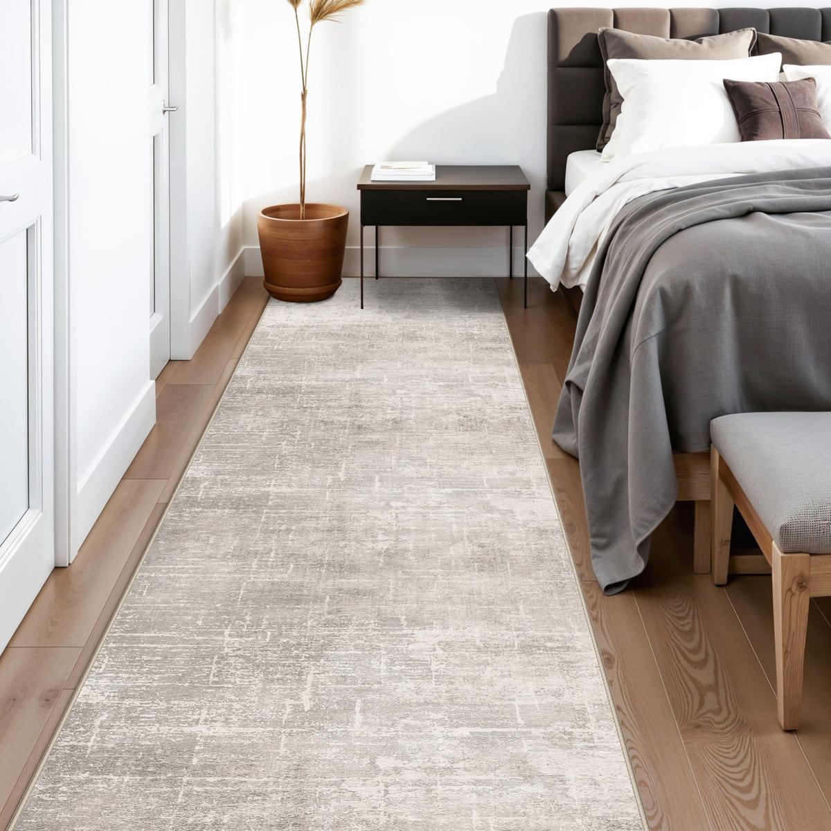 Vintage Washable Non-Slip Hallway Runner Rug, 2' x 7'
